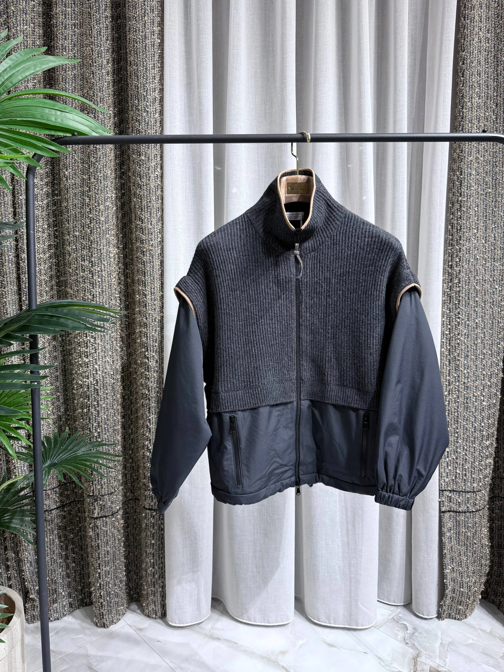 BRUNELLO CUCINELLI Женская ветровка из кашемира BRUNELLO CUCINELLI Женская ветровка из кашемира