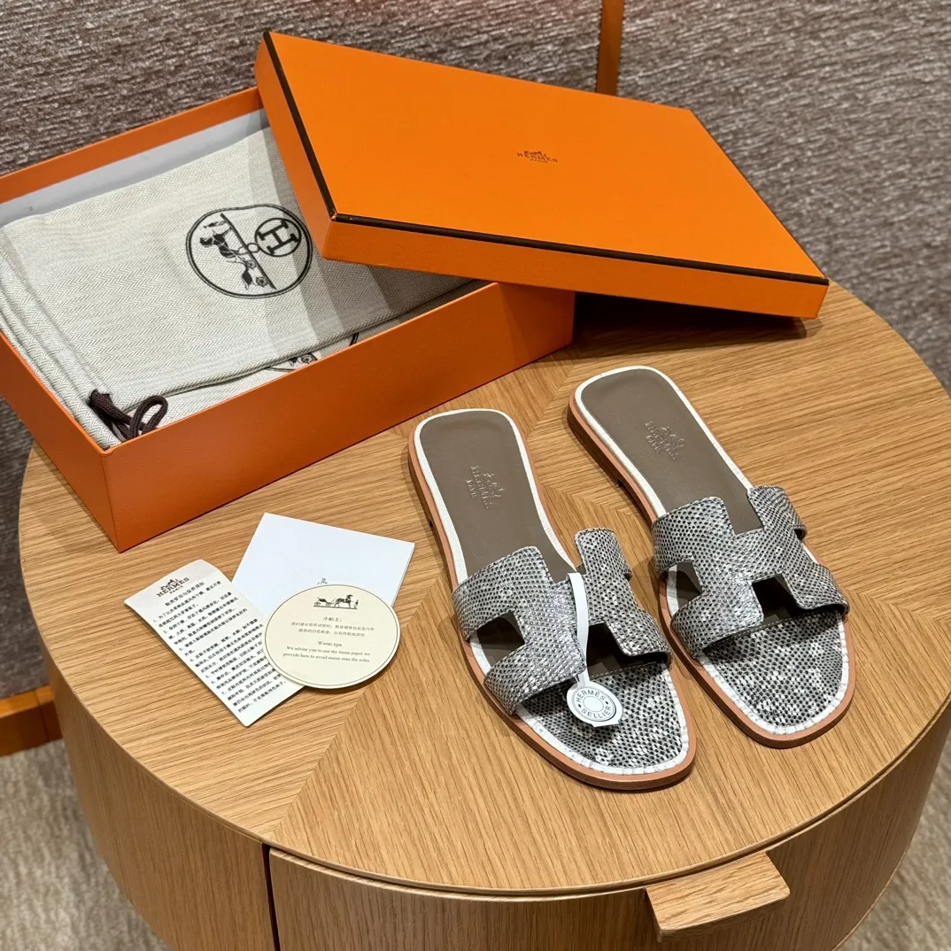 HERMES Женские сандалии Oran кожа ящерицы 