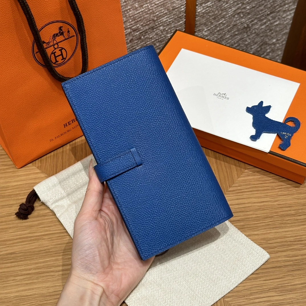 HERMES Кошелёк Bearn 17.5 см 71/Bleu France Epsom HERMES Кошелёк Bearn 17.5 см 71/Bleu France Epsom