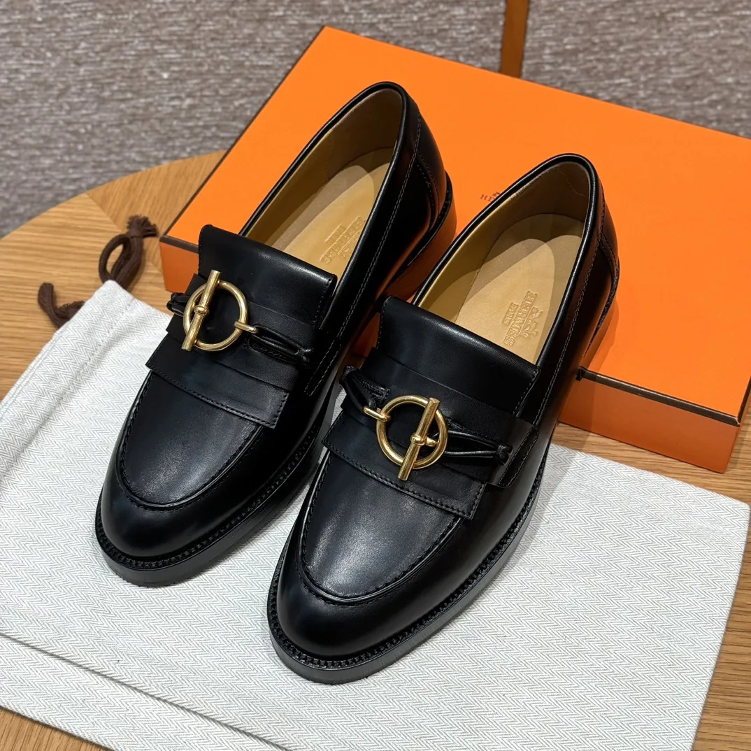 HERMES Женские лоферы Impact