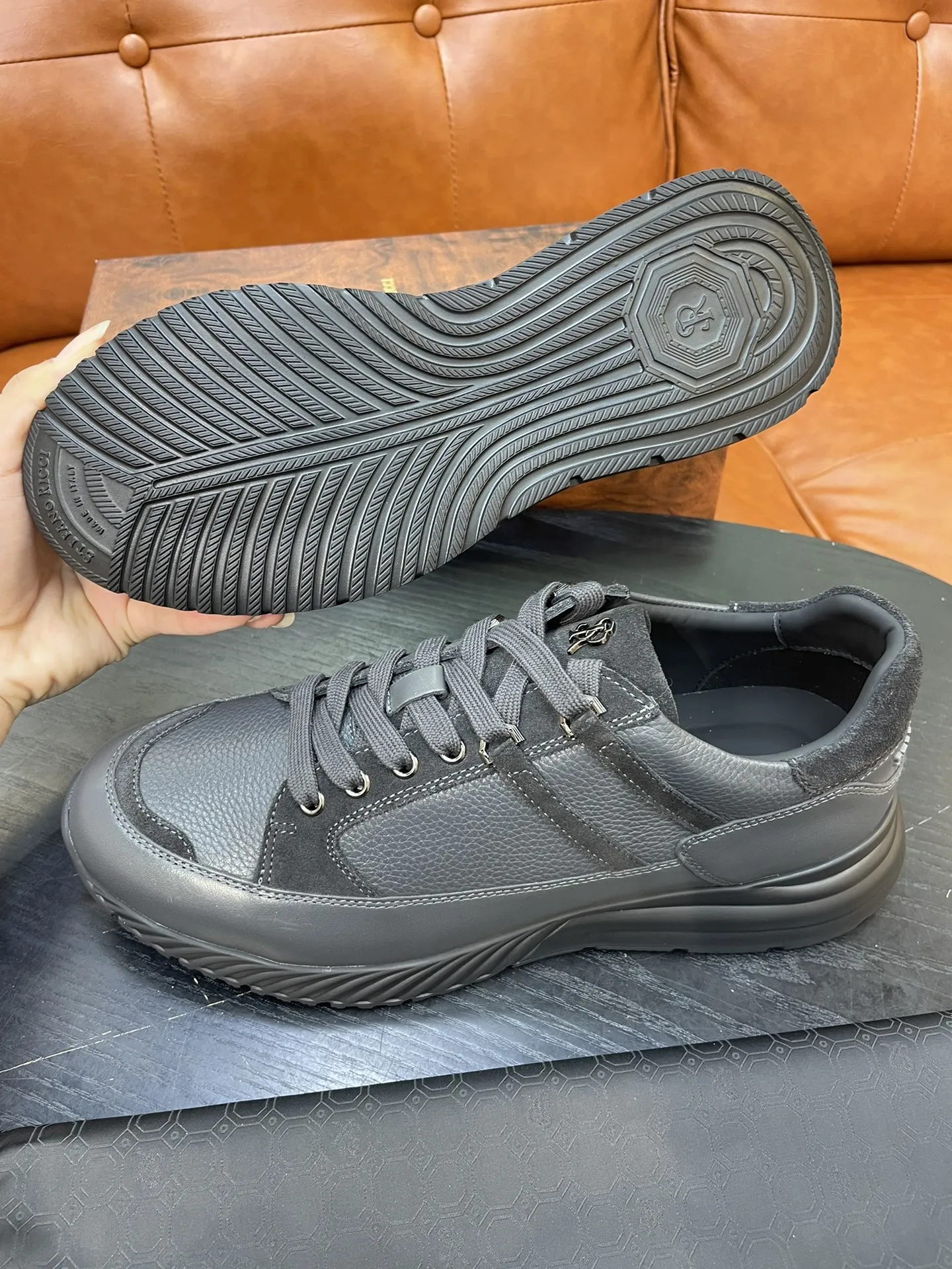 STEFANO RICCI Мужские кроссовки из телячьей кожи серые STEFANO RICCI Мужские кроссовки из телячьей кожи серые