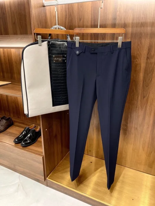 LOUIS VUITTON Мужские брюки