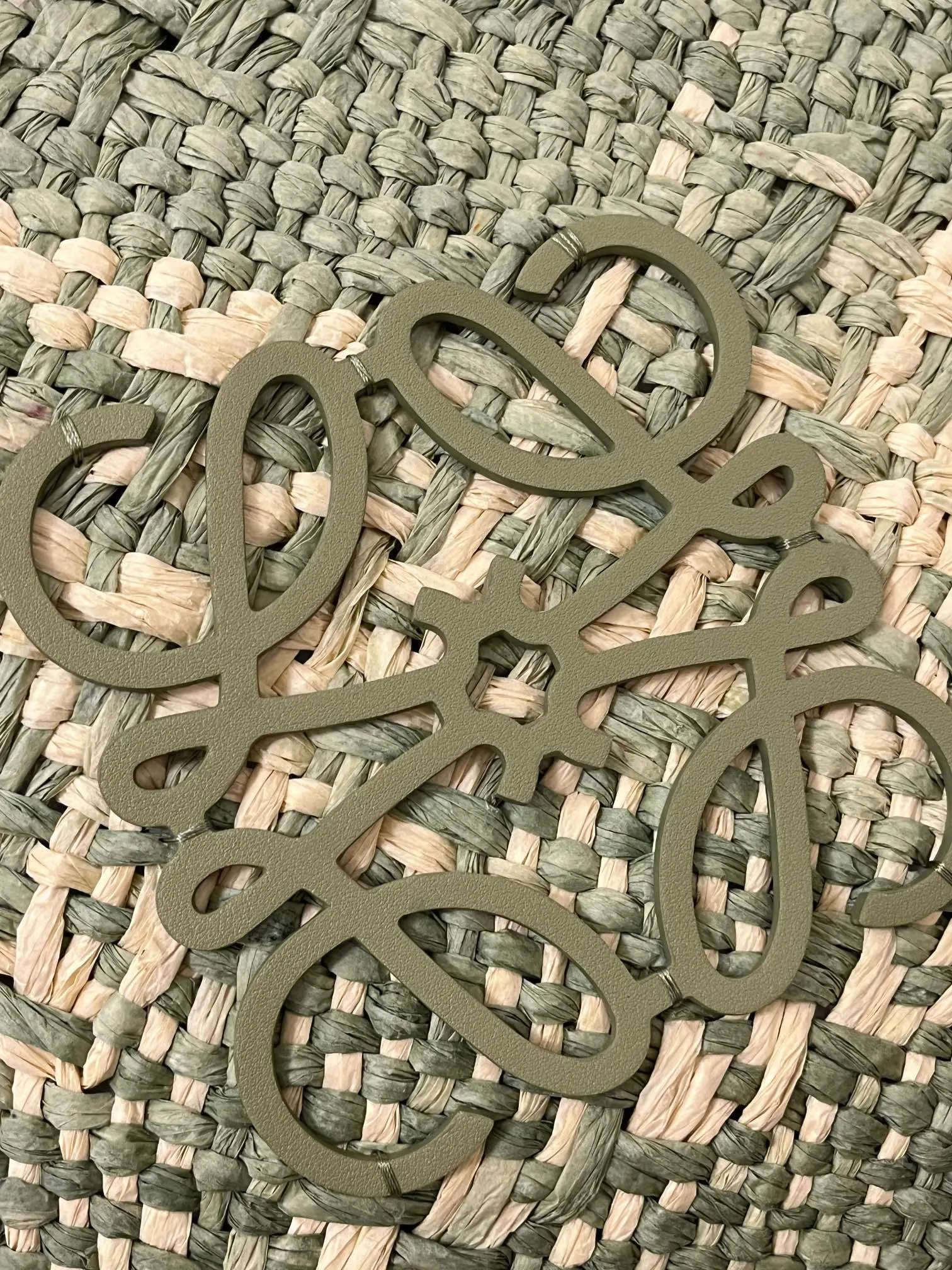 LOEWE Женская пляжная сумка Anagram Basket