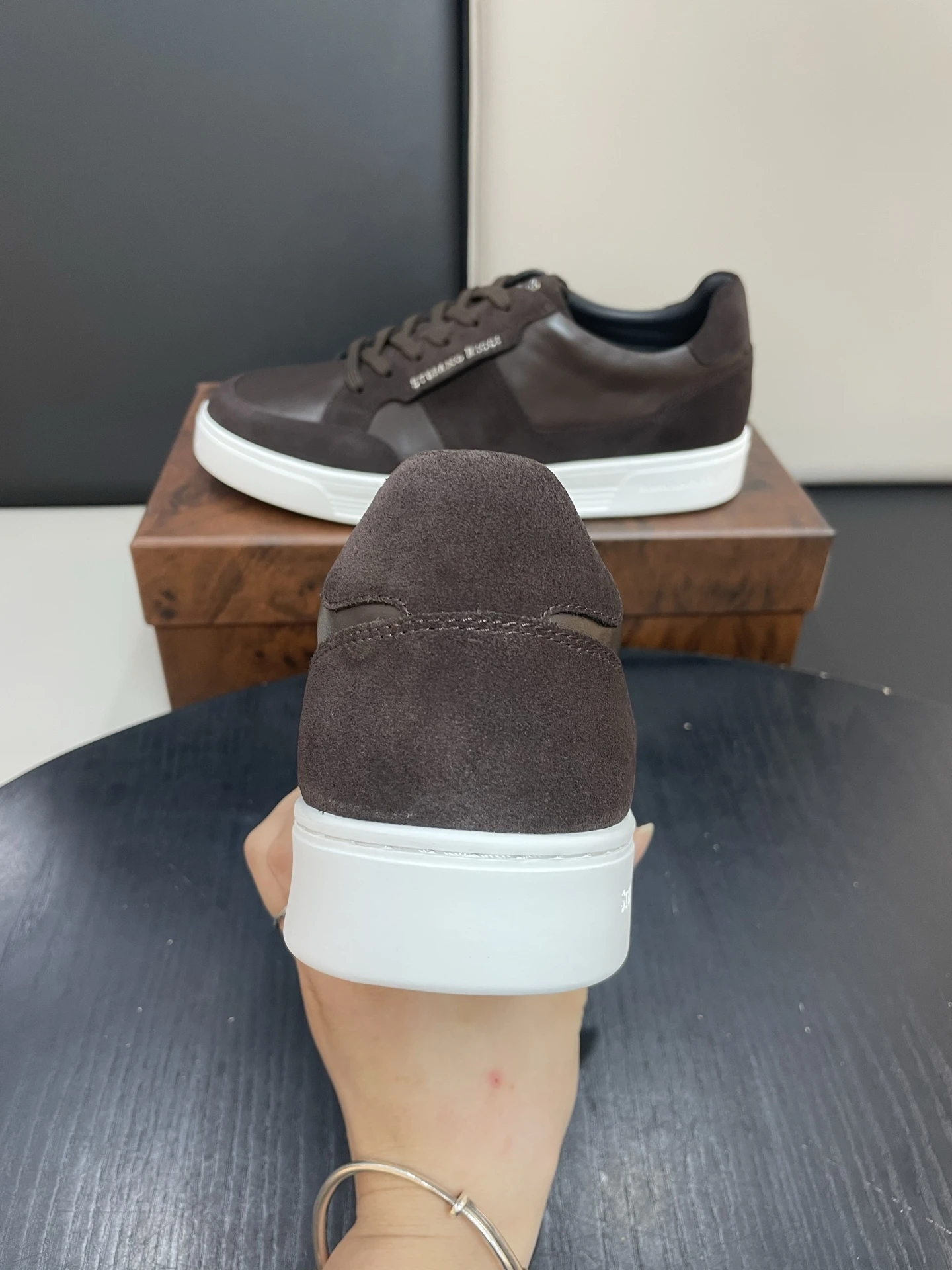 STEFANO RICCI Мужские кроссовки из гладкой кожи и замши черные с белой подошвой