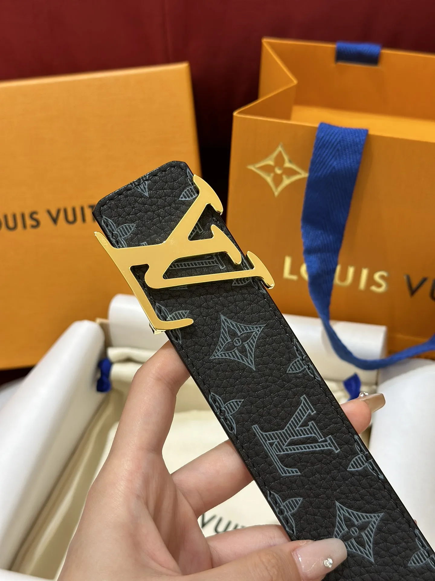 LOUIS VUITTON Мужской ремень LV Limited LOUIS VUITTON Мужской ремень LV Limited