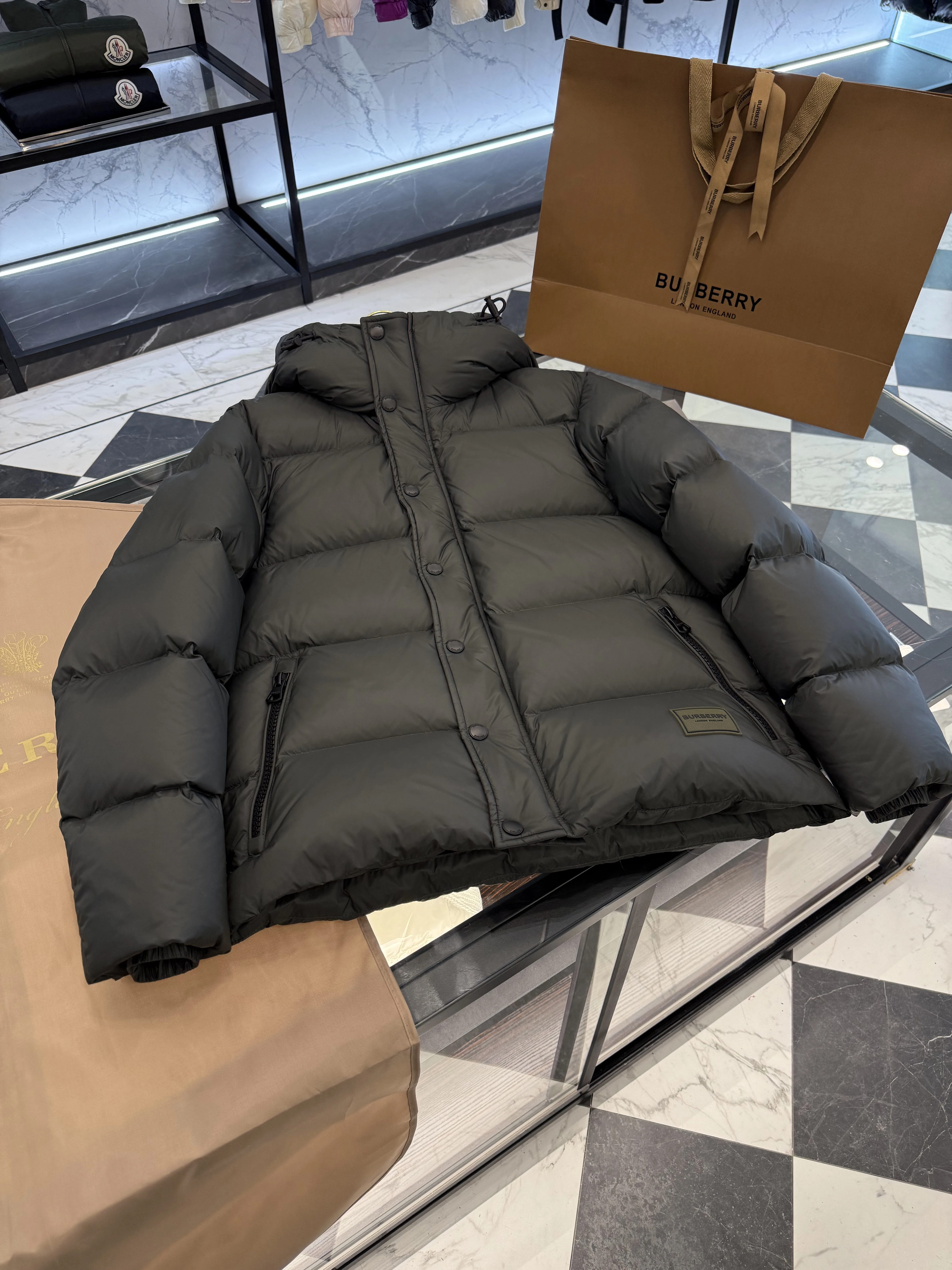 BURBERRY Мужской пуховик из гусиного пуха