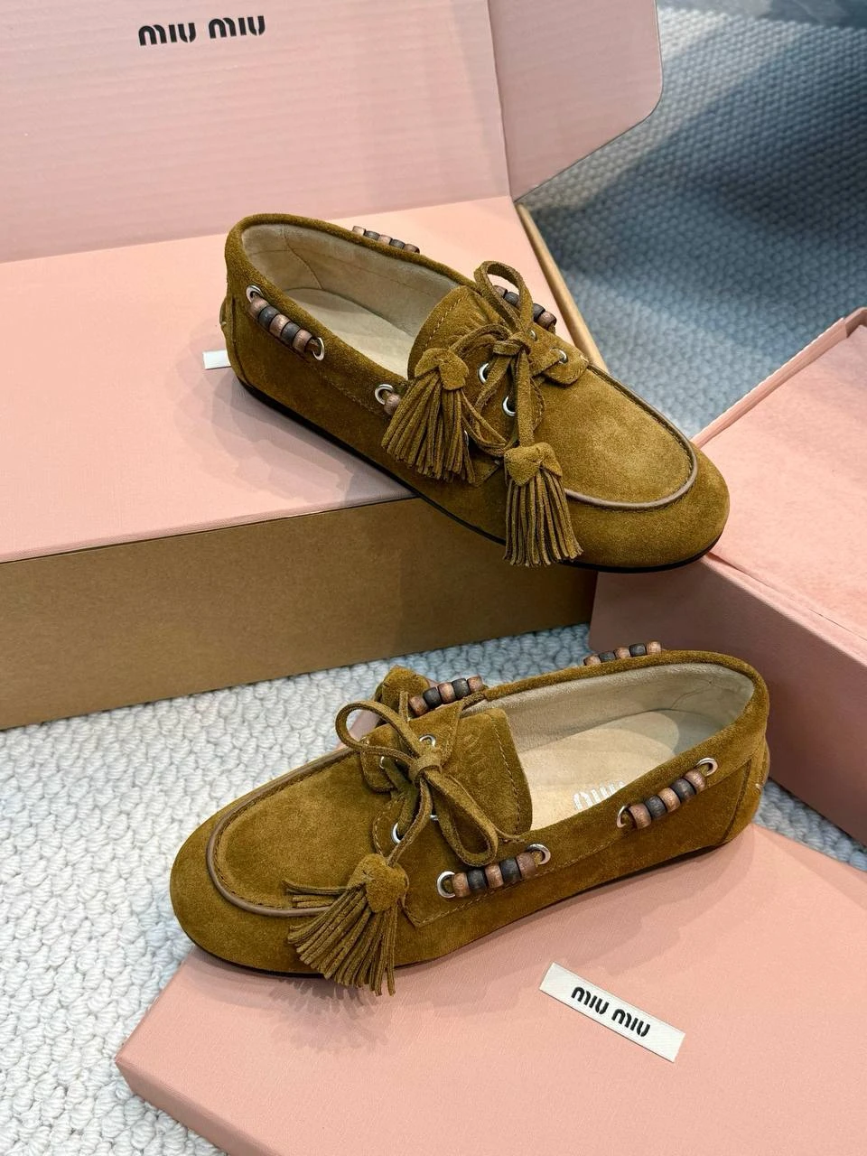 MIU MIU Женские лоферы из овчины MIU MIU Женские лоферы из овчины