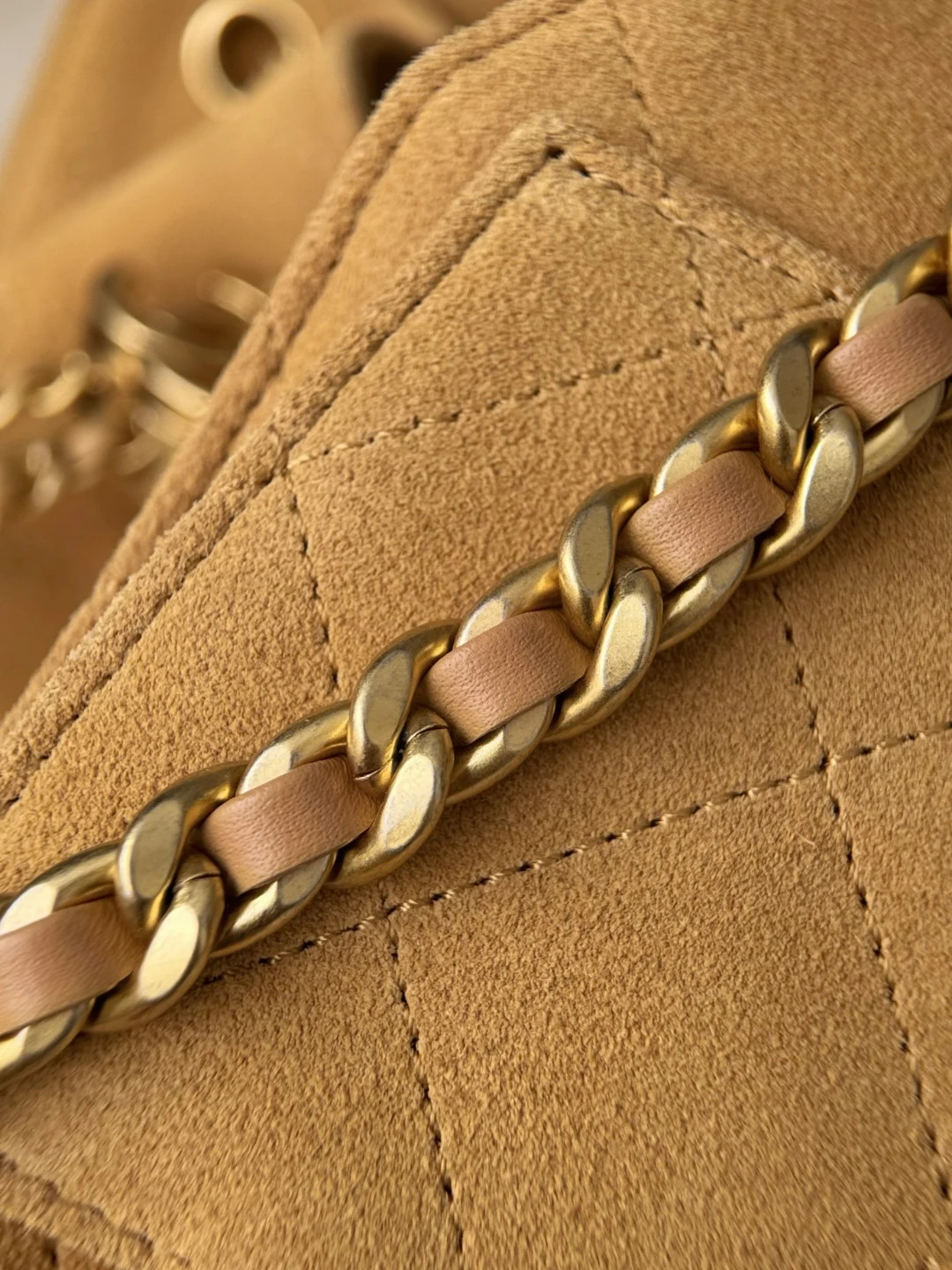 CHANEL Женская сумка Hobo 26С 