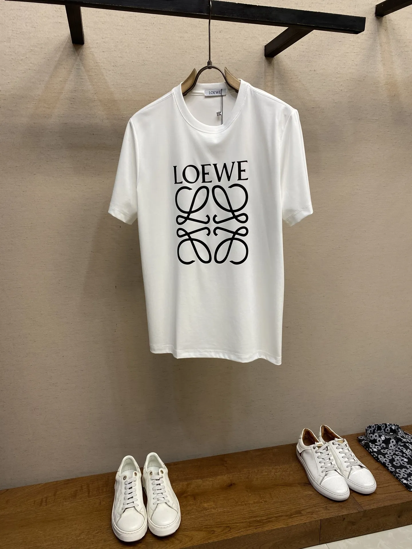 LOEWE Мужская футболка LOEWE Мужская футболка