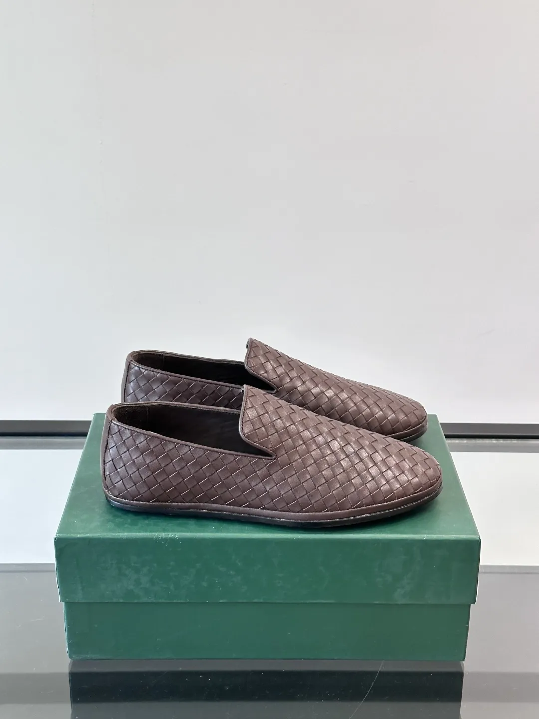 BOTTEGA VENETA Мужские мокасины из телячьей кожи BOTTEGA VENETA Мужские мокасины из телячьей кожи