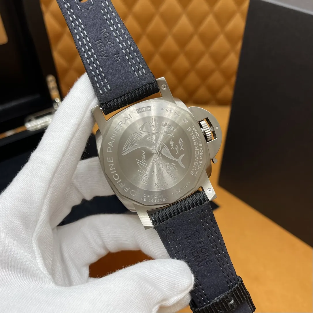 PANERAI Мужские часы Submersible PAM00984 47 мм PANERAI Мужские часы Submersible PAM00984 47 мм