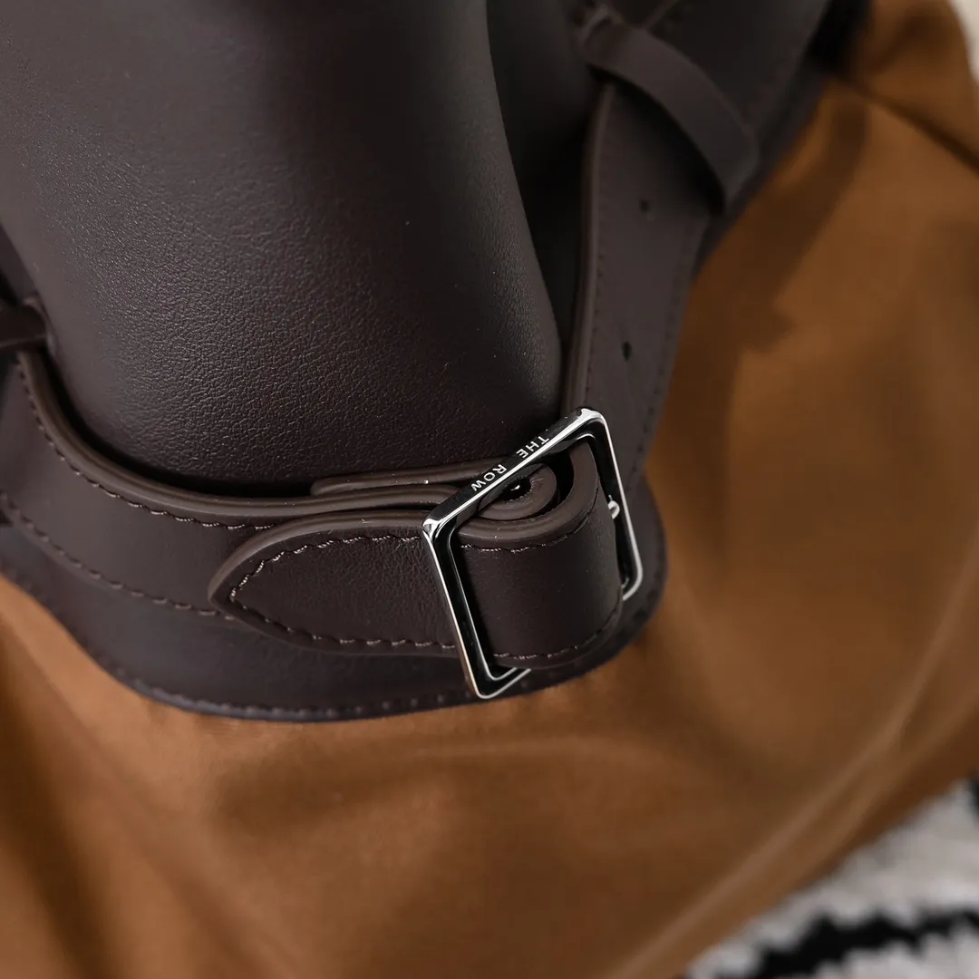 THE ROW Женская сумка Margaux 17 THE ROW Женская сумка Margaux 17