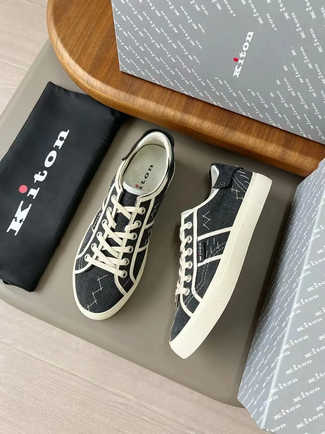 KITON Мужские кроссовки