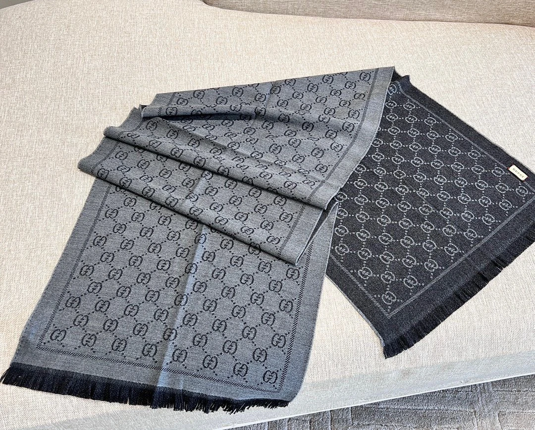 GUCCI Женский жаккардовый шарф 