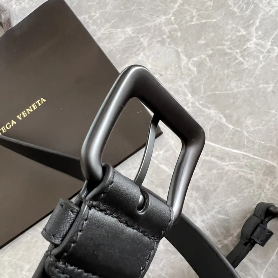 BOTTEGA VENETA Мужской ремень классический BOTTEGA VENETA Мужской ремень классический