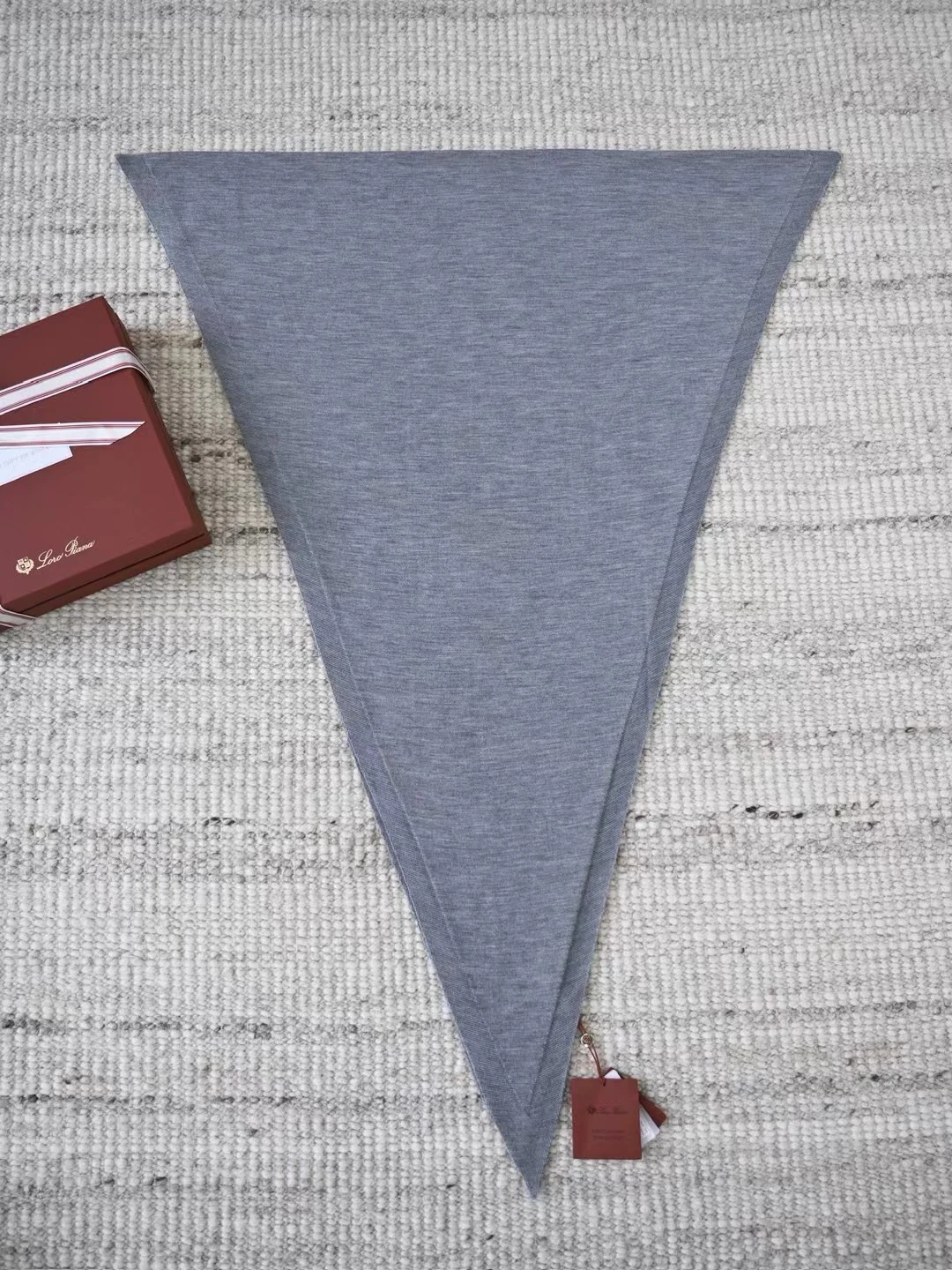 LORO PIANA Мужской шарф 