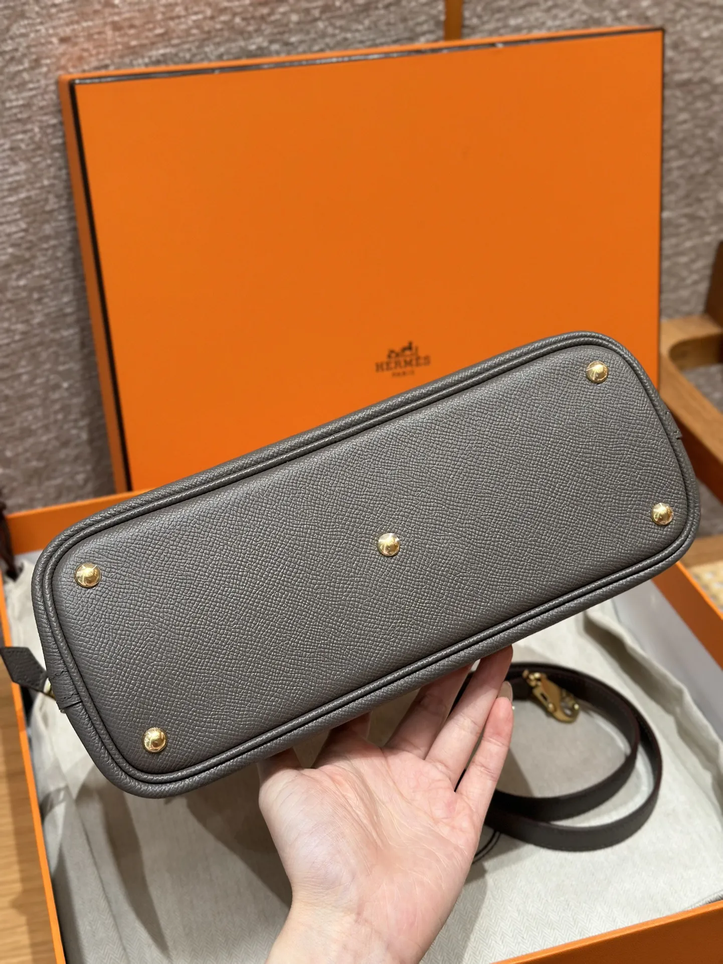 HERMES Женская сумка Bolide 27 см 8F Epsom HERMES Женская сумка Bolide 27 см 8F Epsom