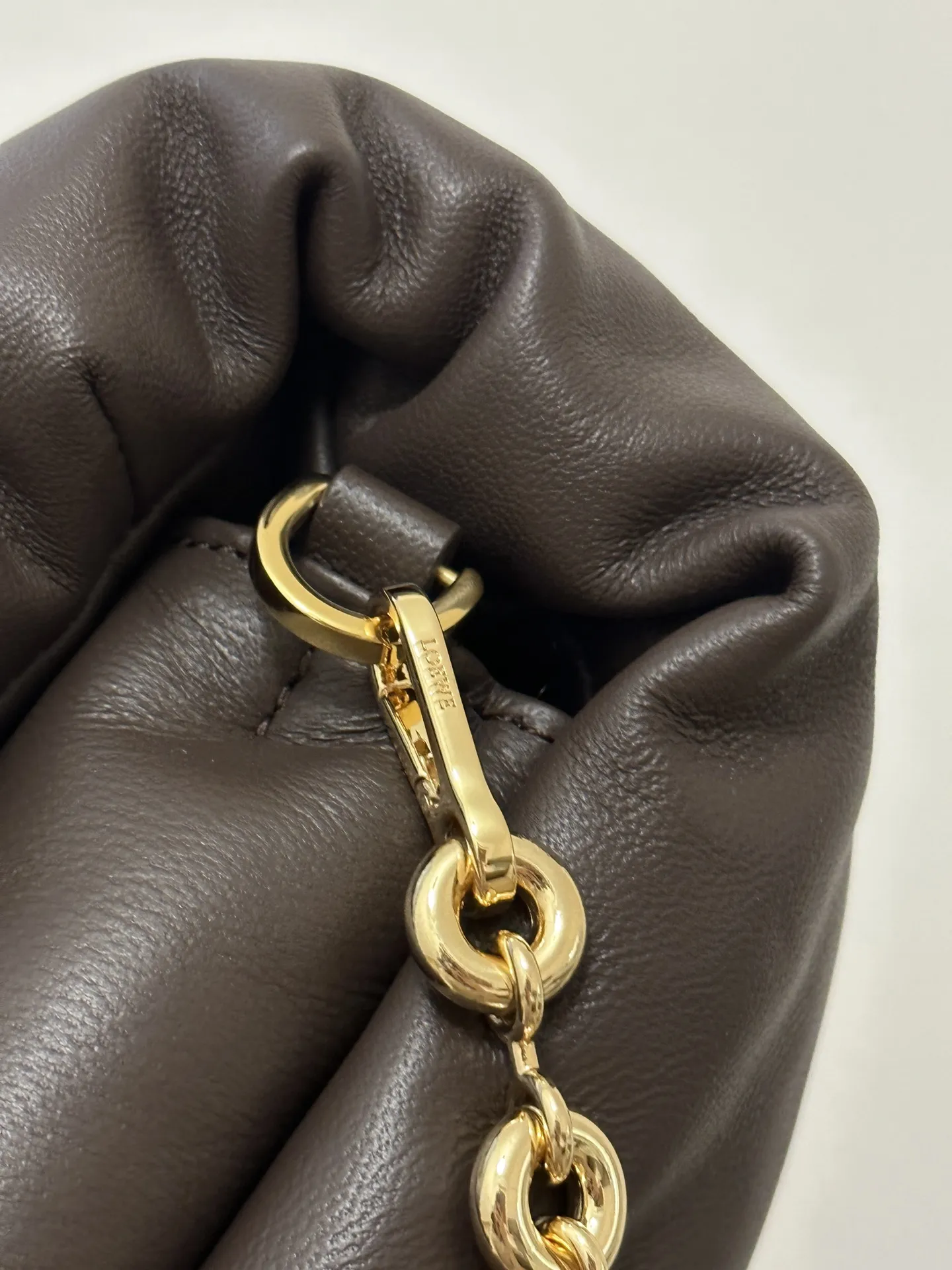 LOEWE Женская сумка Puffer Goya из кожи наппа