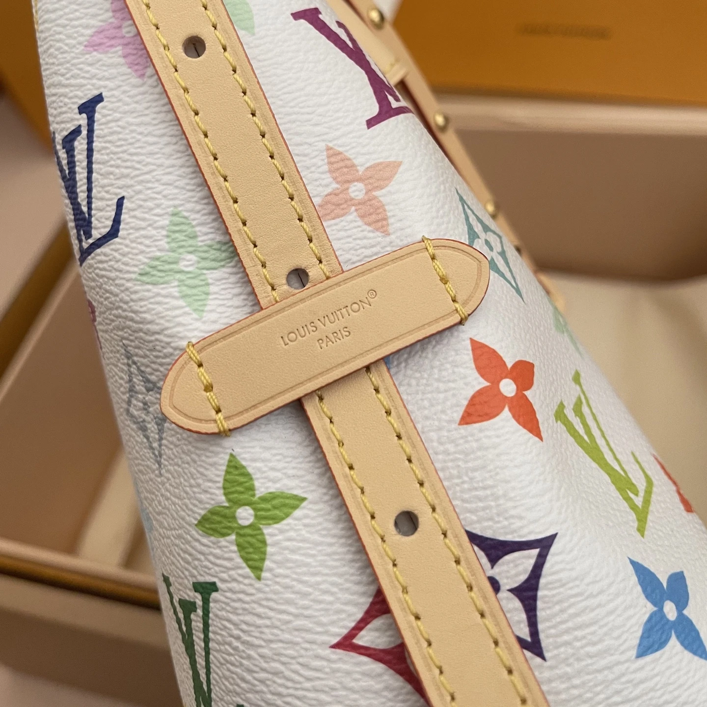 LOUIS VUITTON Женская Сумка Carryall East‑West M27578 LOUIS VUITTON Женская Сумка Carryall East‑West M27578