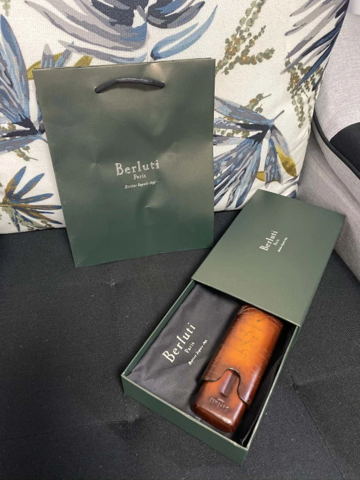 BERLUTI Кожаный футляр для сигар