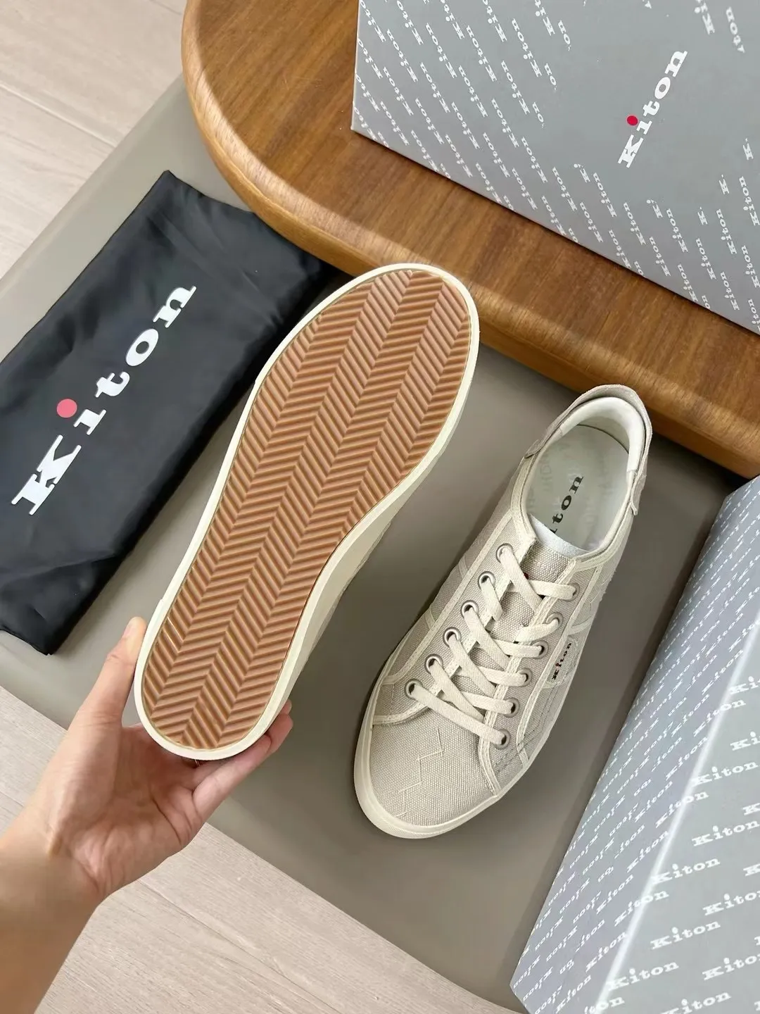 KITON Мужские кроссовки