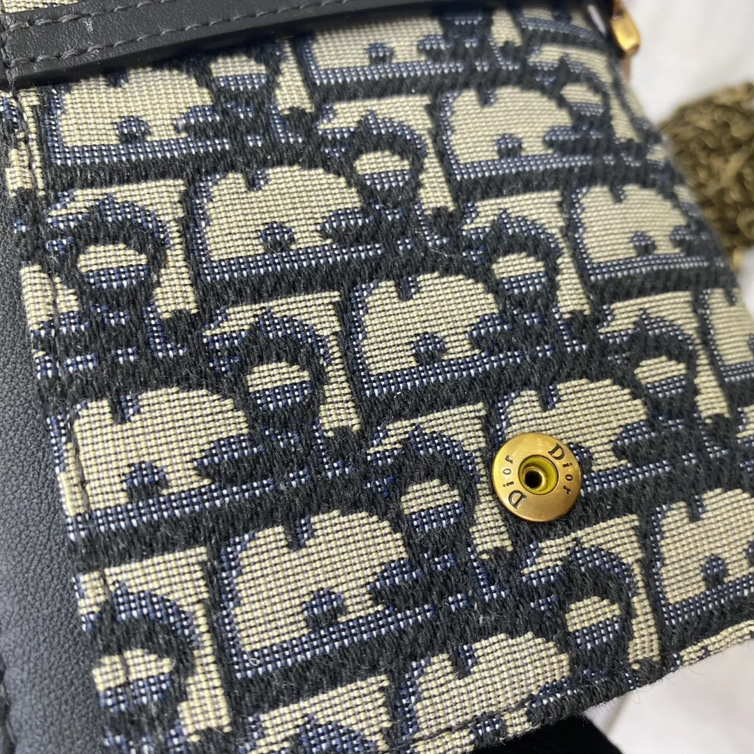 CHRISTIAN DIOR Женская сумка Saddle Oblique CHRISTIAN DIOR Женская сумка Saddle Oblique