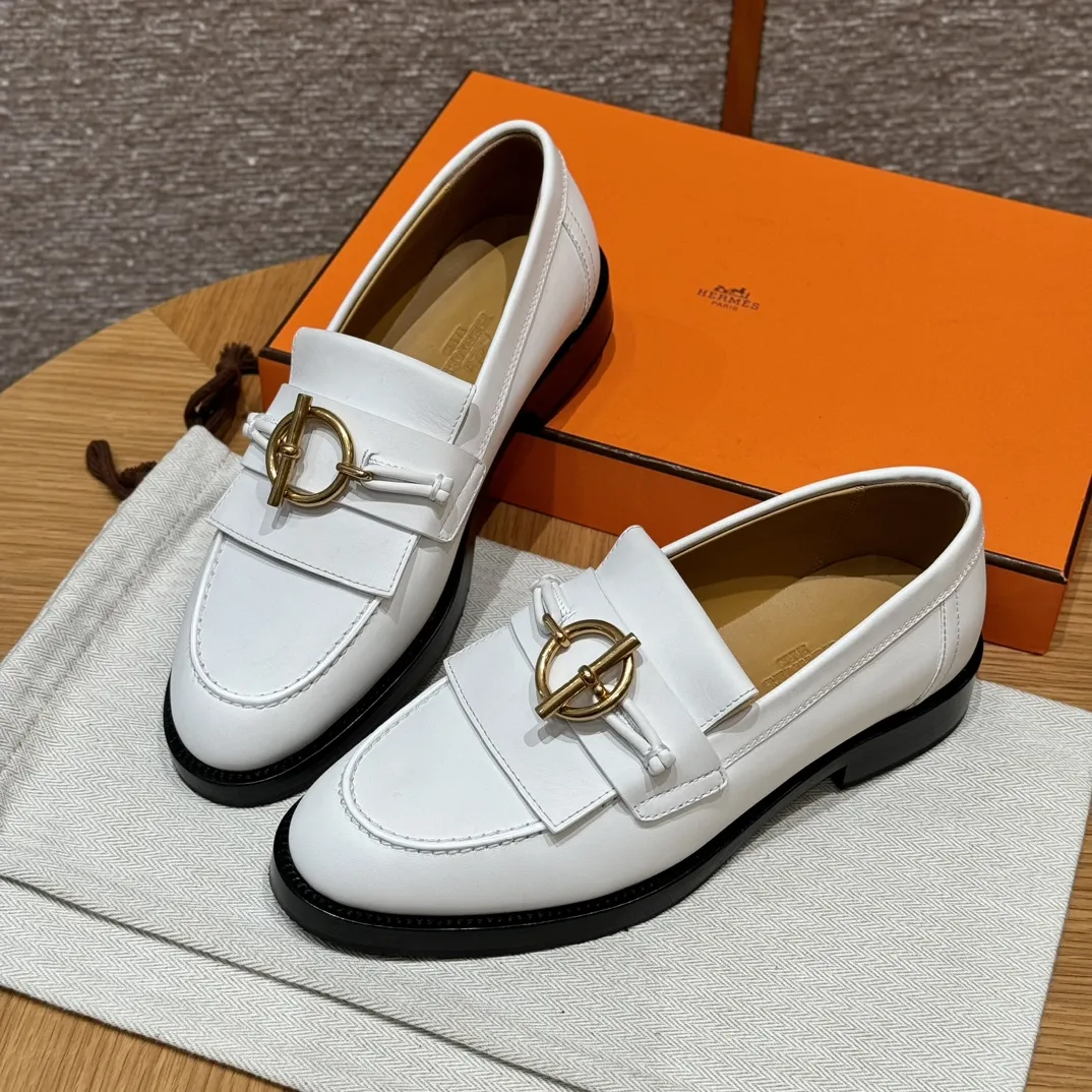 HERMES Женские лоферы Impact