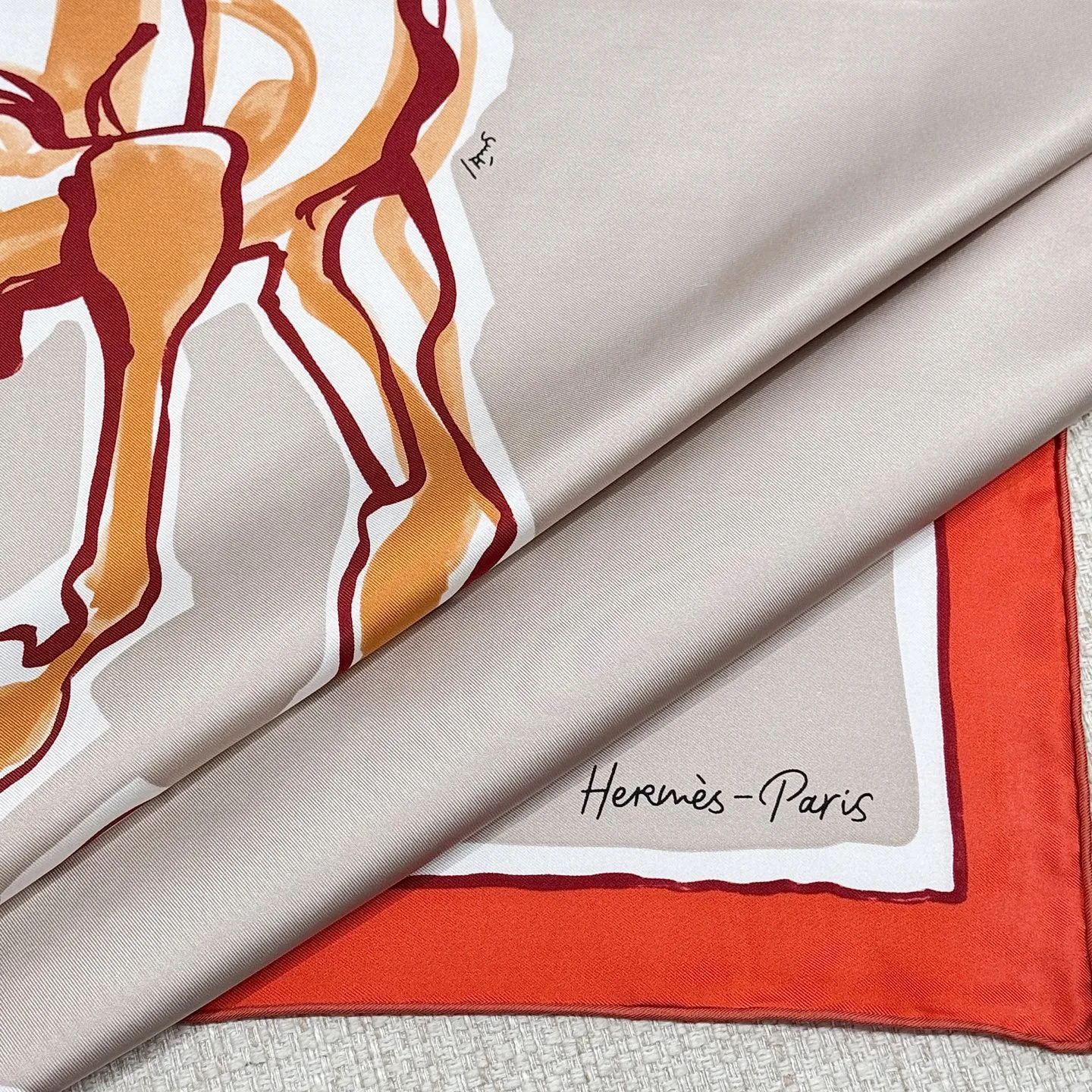 HERMES Женский платок из шелка с летающей лошадью