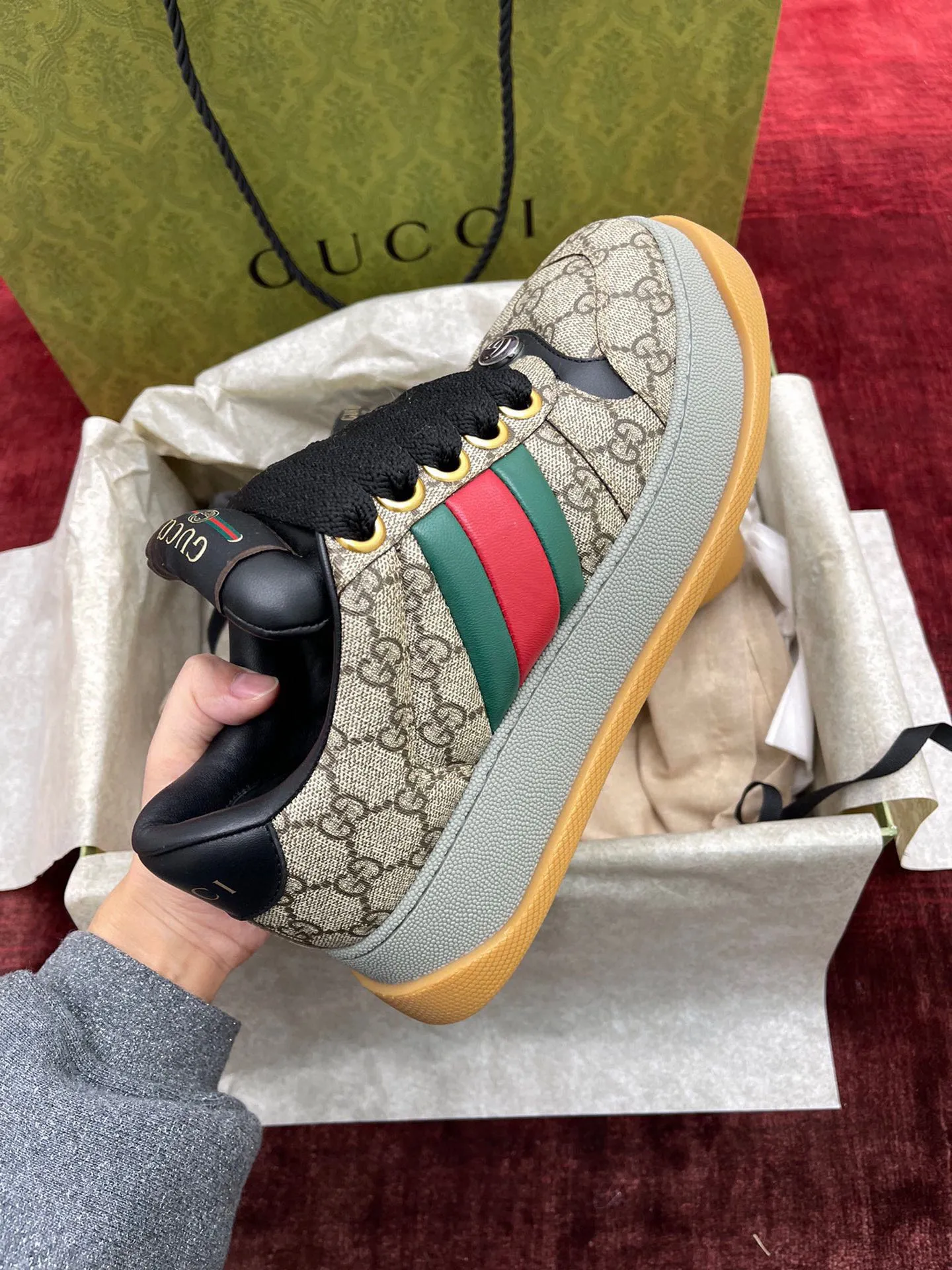 GUCCI Мужские Кроссовки Screener с лентой Web 