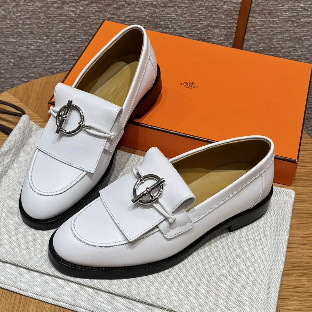 HERMES Женские лоферы Impact