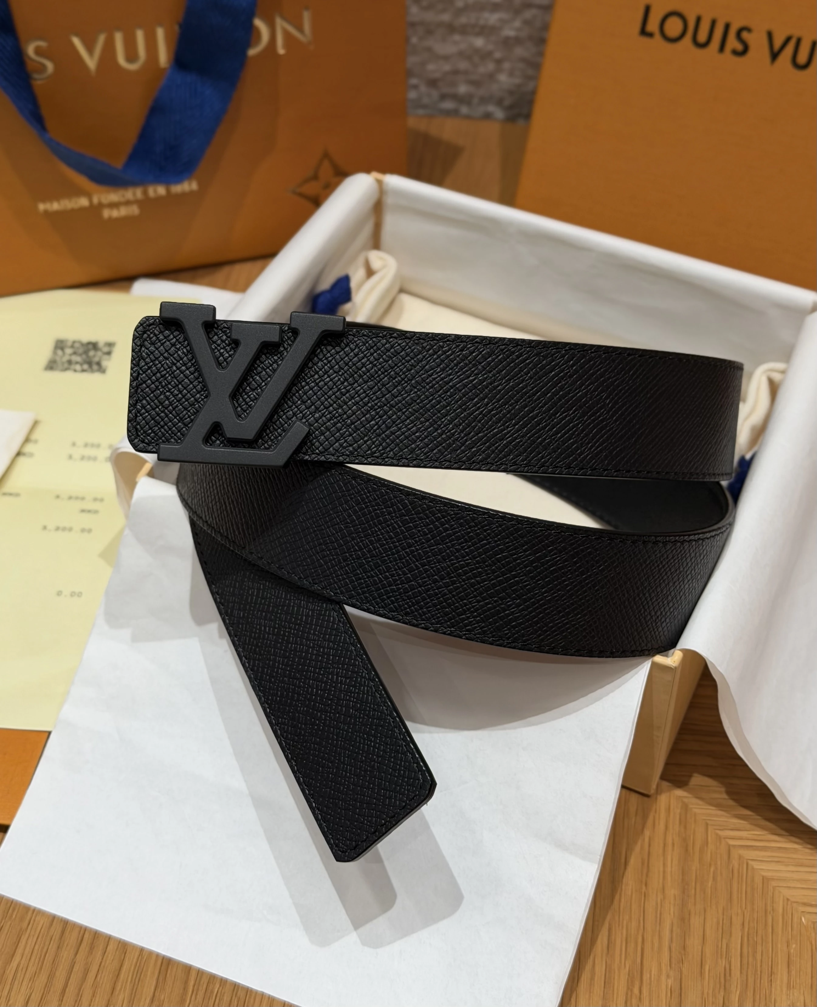 LOUIS VUITTON Мужской ремень 