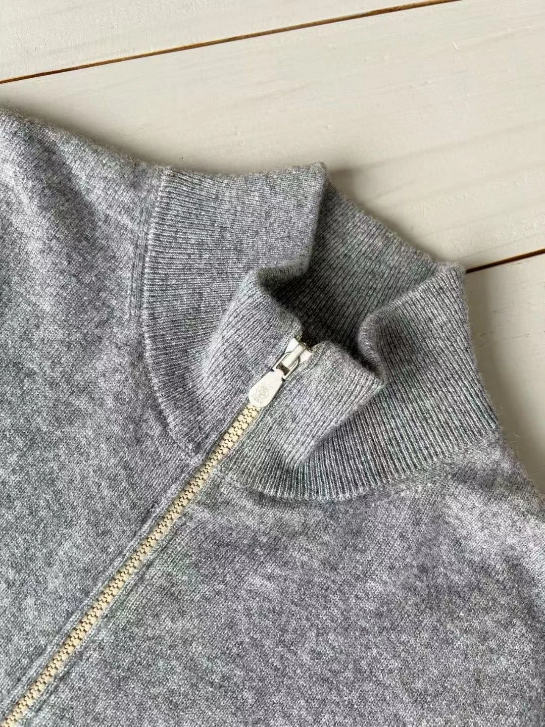 BRUNELLO CUCINELLI Мужской джемпер из кашемира BRUNELLO CUCINELLI Мужской джемпер из кашемира