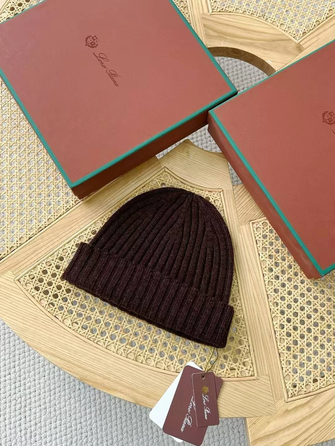 BRUNELLO CUCINELLI Мужская шапка из кашемира 