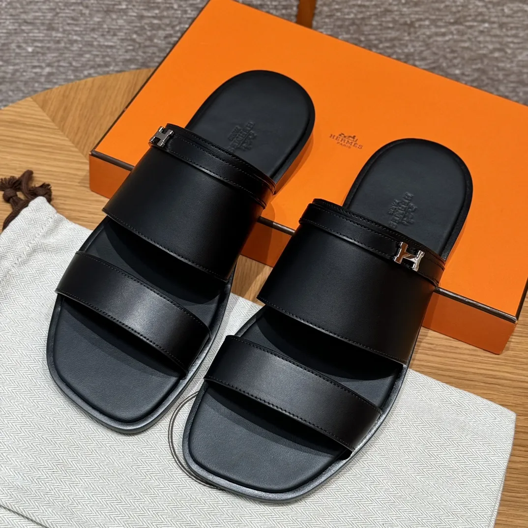 HERMES Мужские сандалии Joao