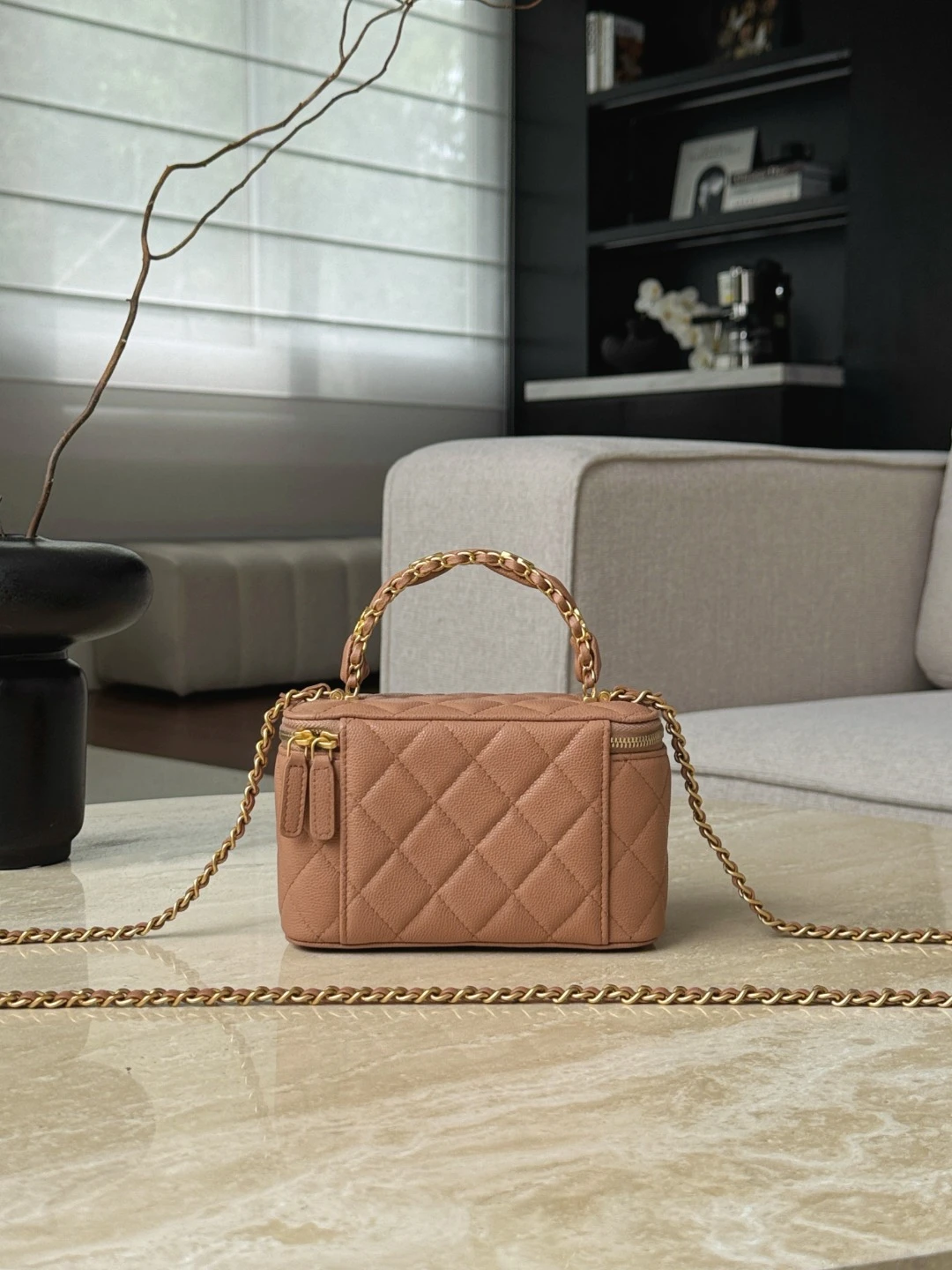 CHANEL Женская сумка Vanity Small кожа