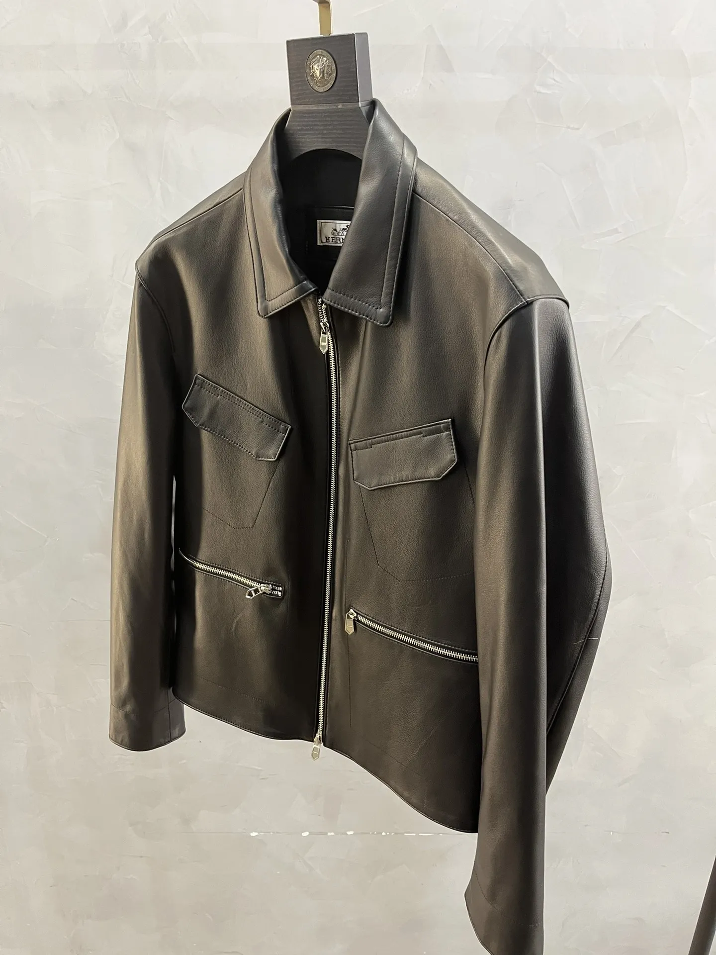 HERMES Мужская кожаная куртка HERMES Мужская кожаная куртка
