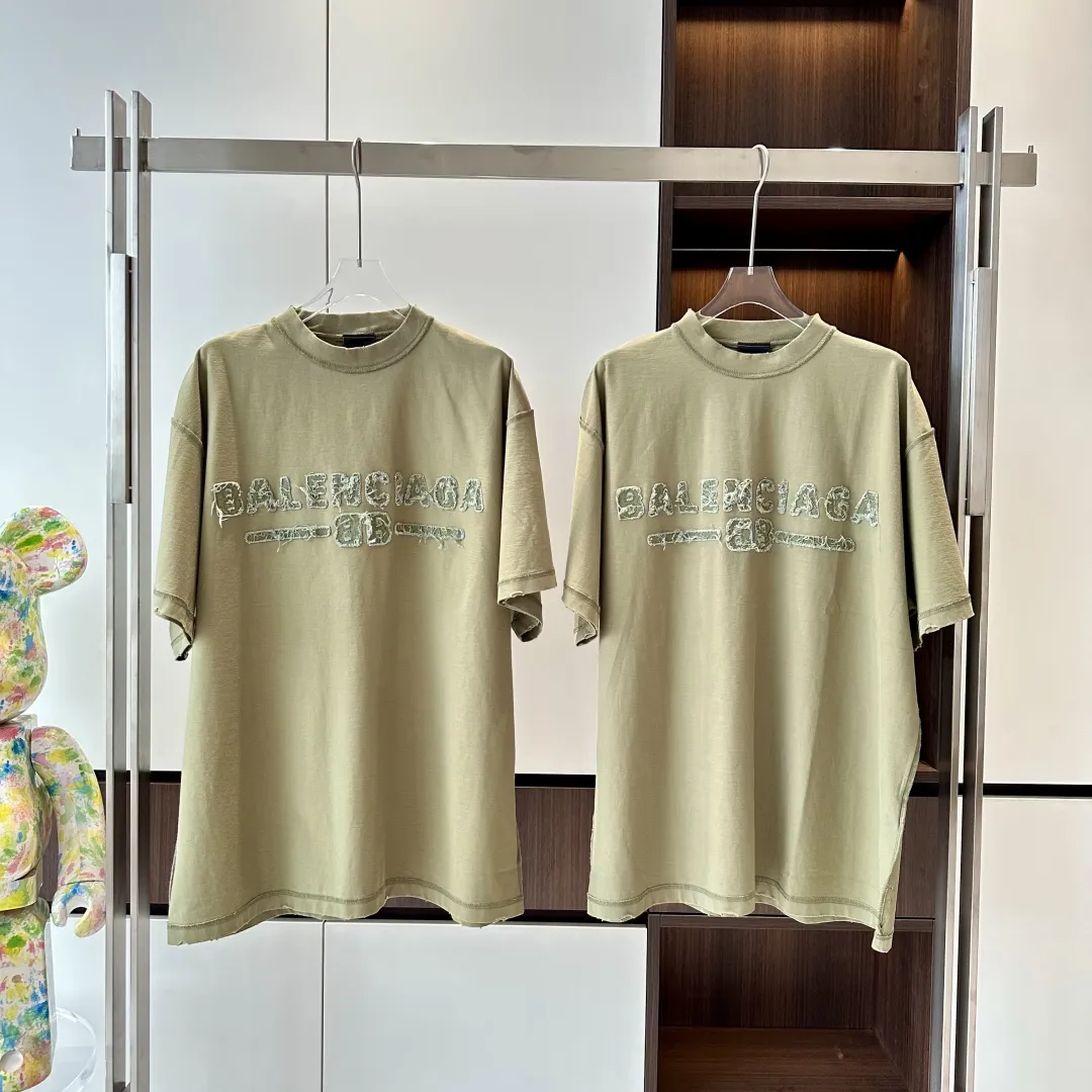 BALENCIAGA Мужская футболка Paris с вышитой нашивкой