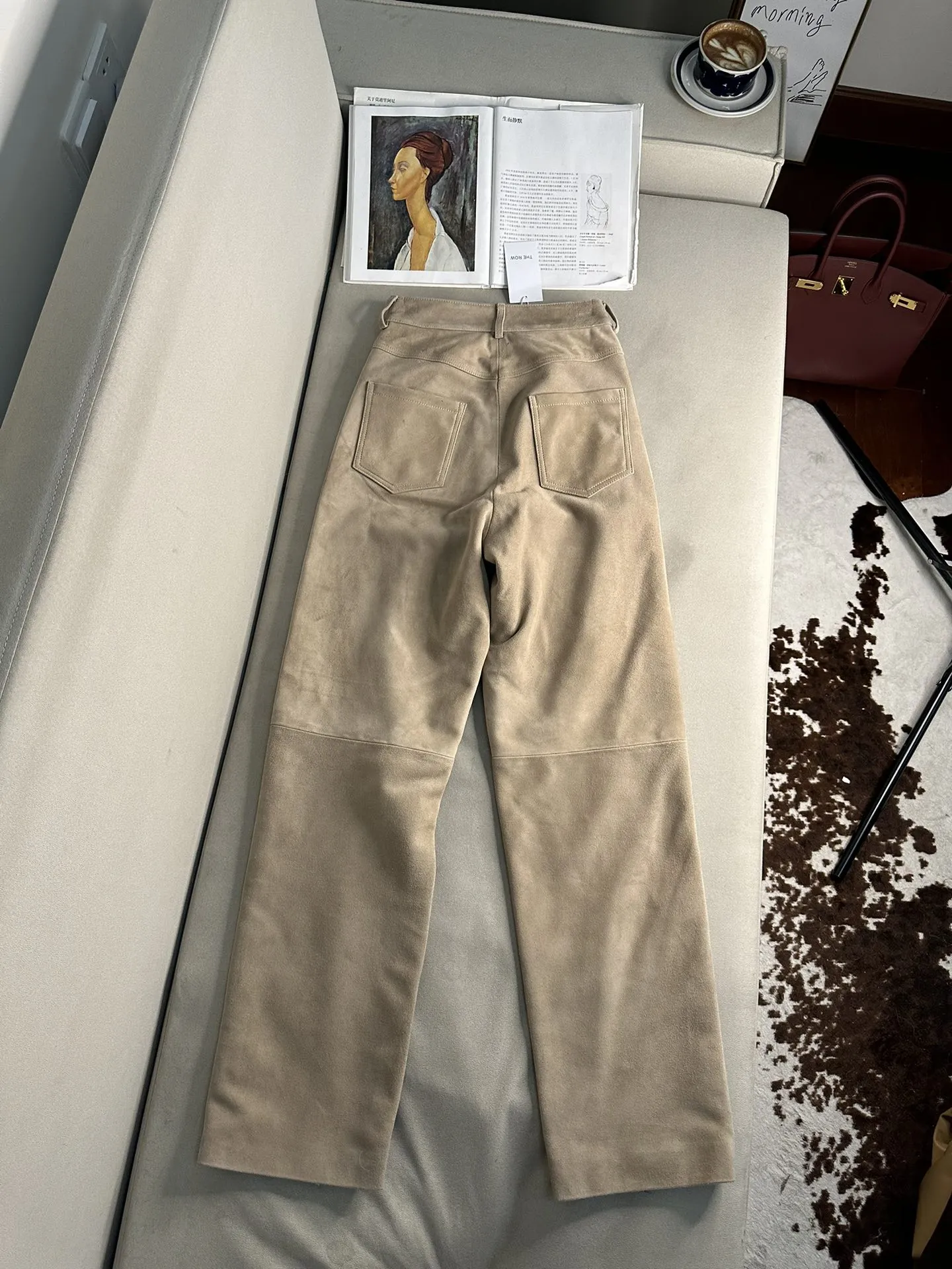 THE ROW Женский костюм из замши THE ROW Женский костюм из замши