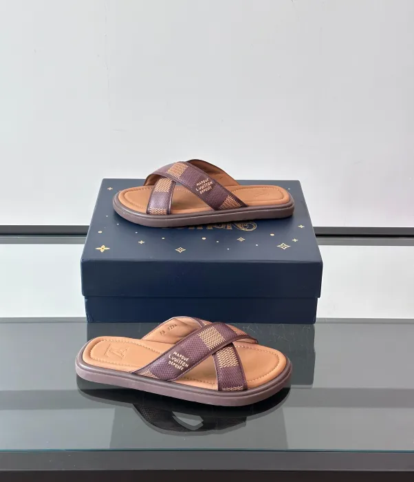 LOUIS VUITTON Мужские сандалии