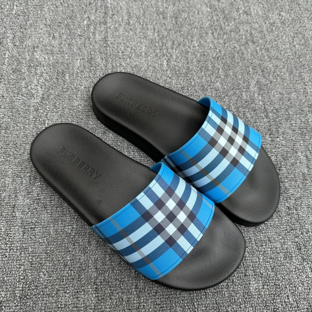 BURBERRY Мужские шлёпанцы 