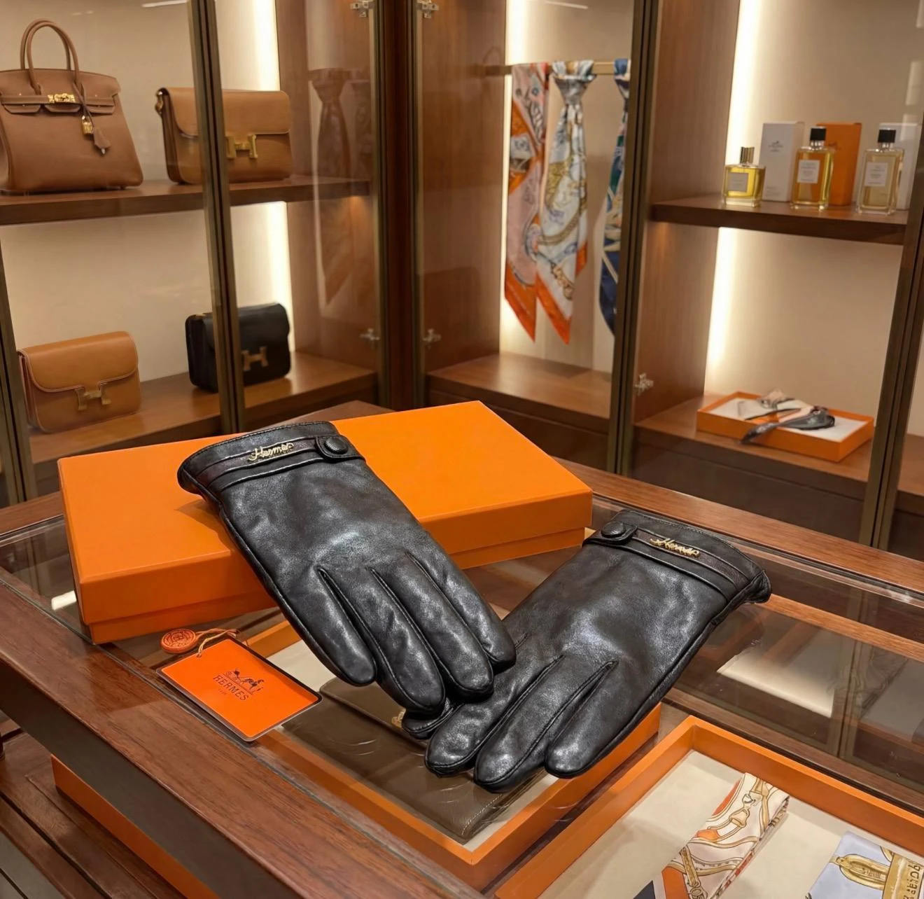 HERMES Мужские утеплённые перчатки HERMES Мужские утеплённые перчатки