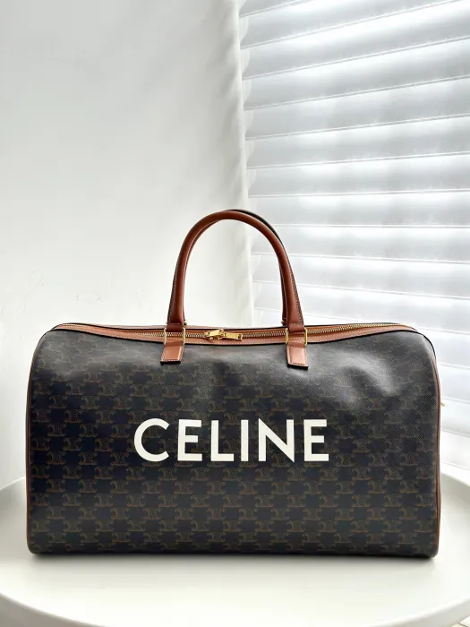 celine_zhenskaya_dorozhnaya_su