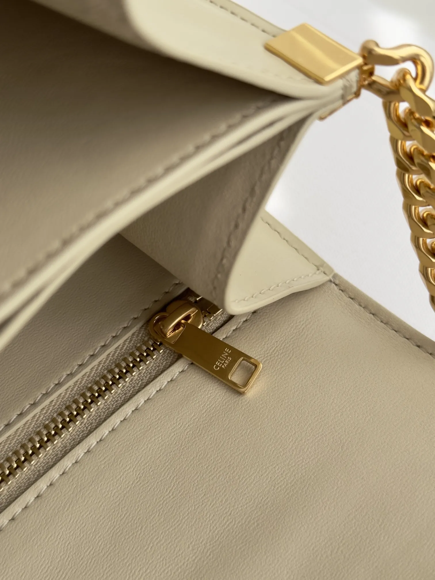 CELINE Женская сумка COLLEGE medium CELINE Женская сумка COLLEGE medium