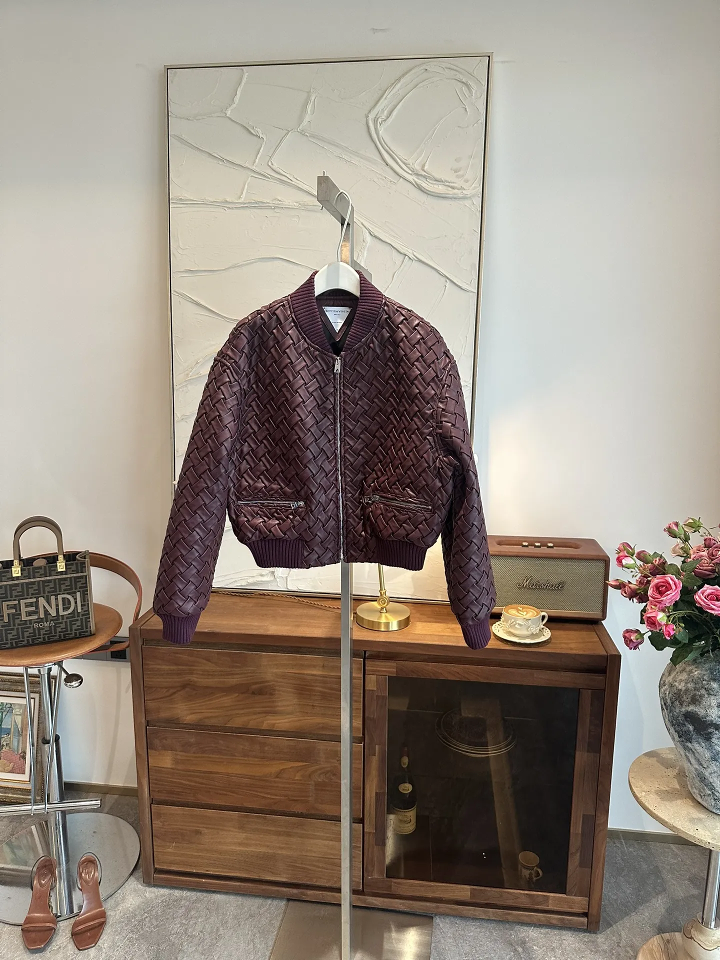 BOTTEGA VENETA Женская кожаная куртка из овчины BOTTEGA VENETA Женская кожаная куртка из овчины