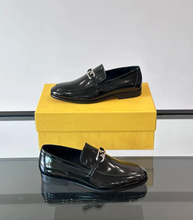 FENDI Мужские лоферы