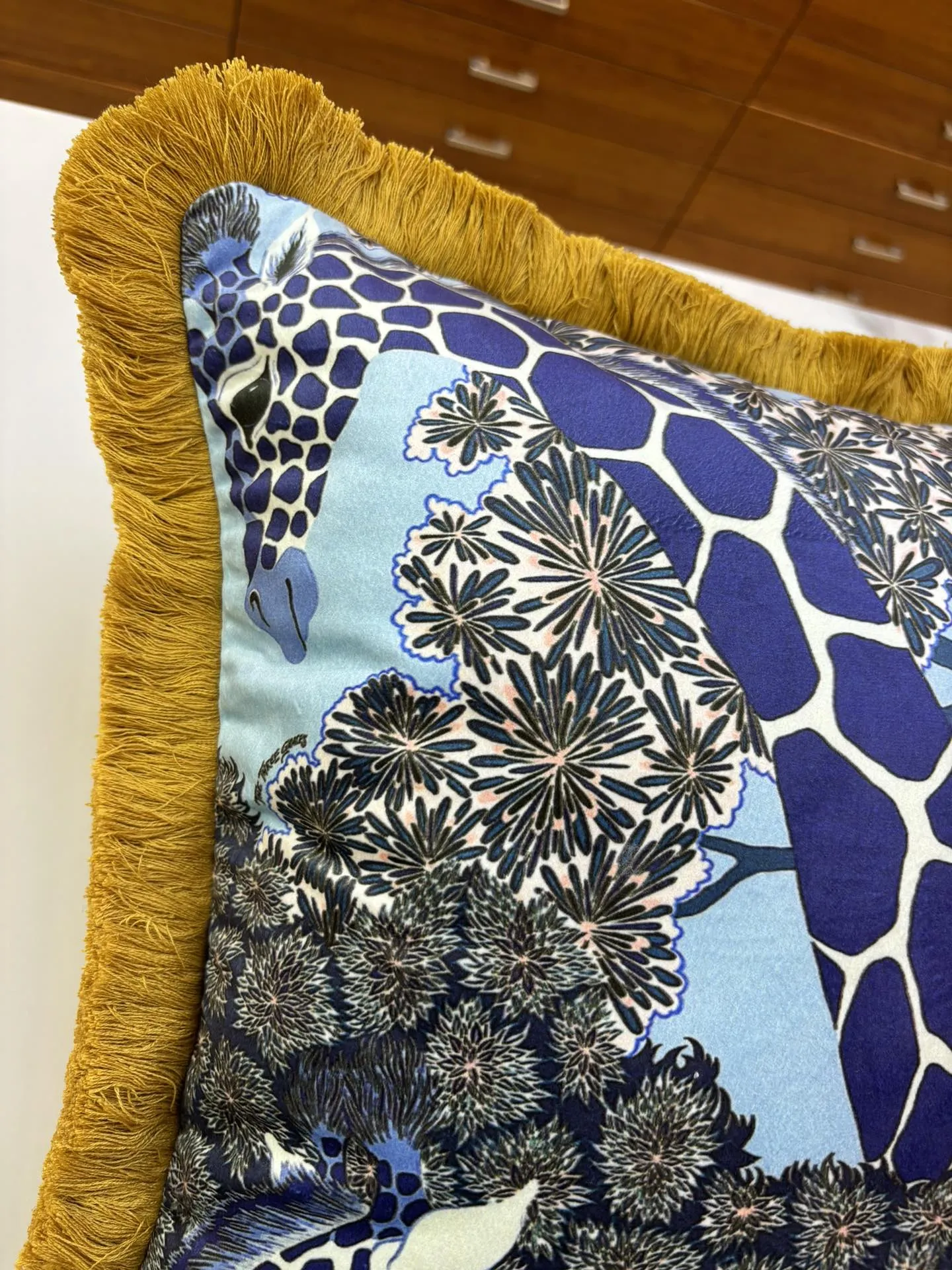 HERMES Подушка из бархата HERMES Подушка из бархата