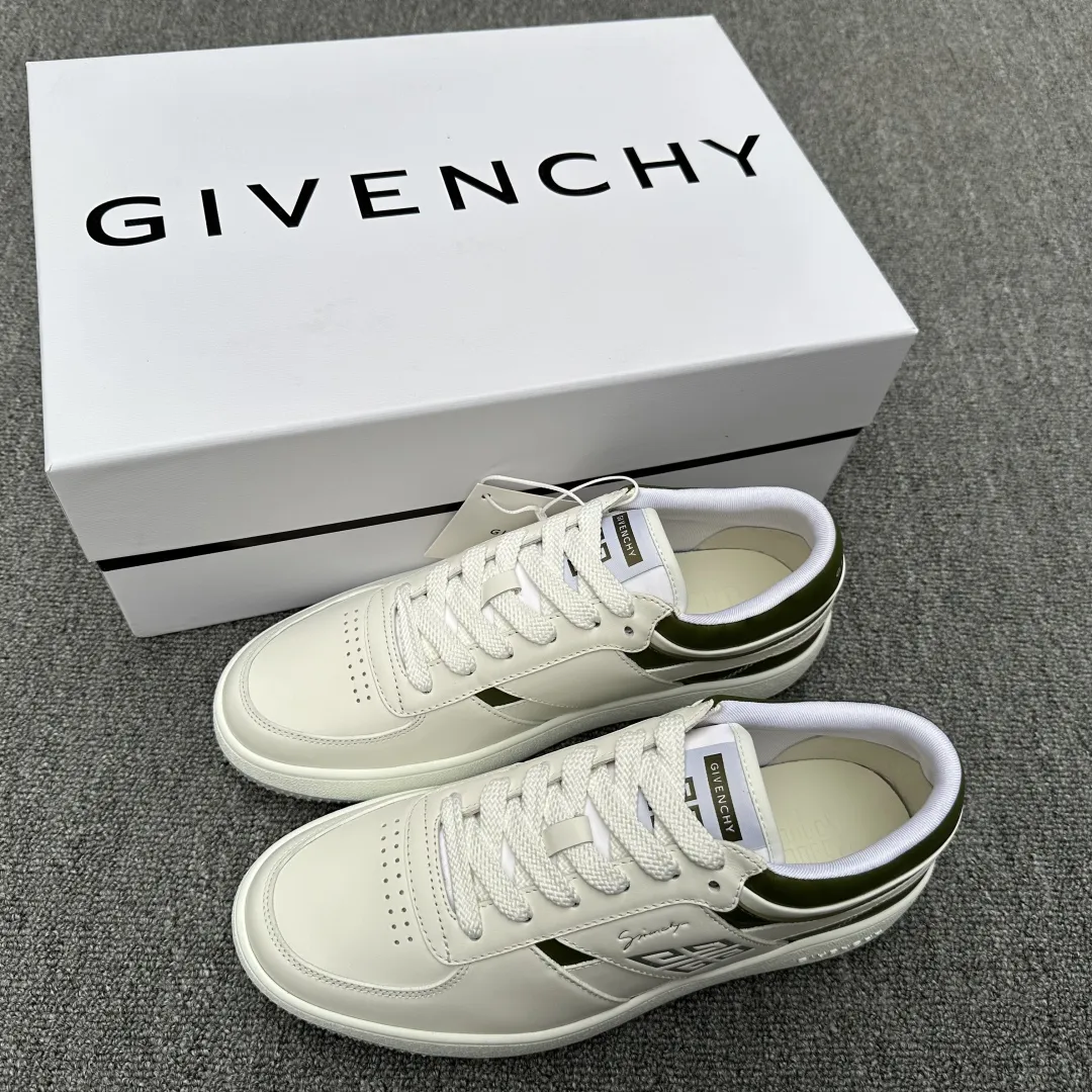 GIVENCHY Мужские кроссовки минималистичные