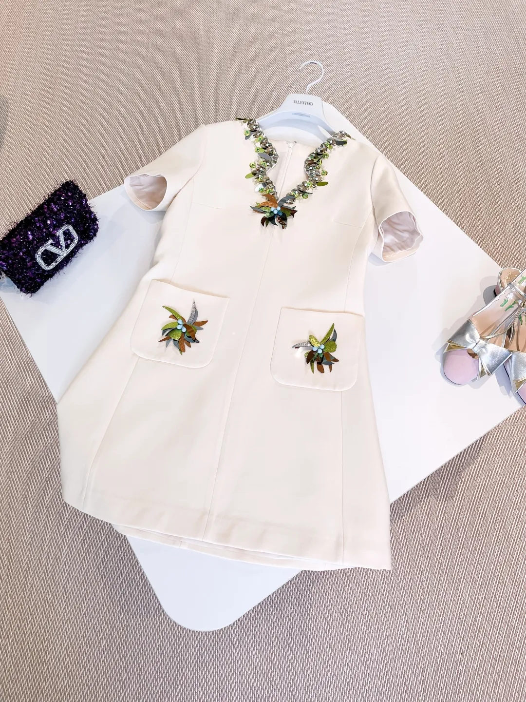 VALENTINO Женское платье VALENTINO Женское платье