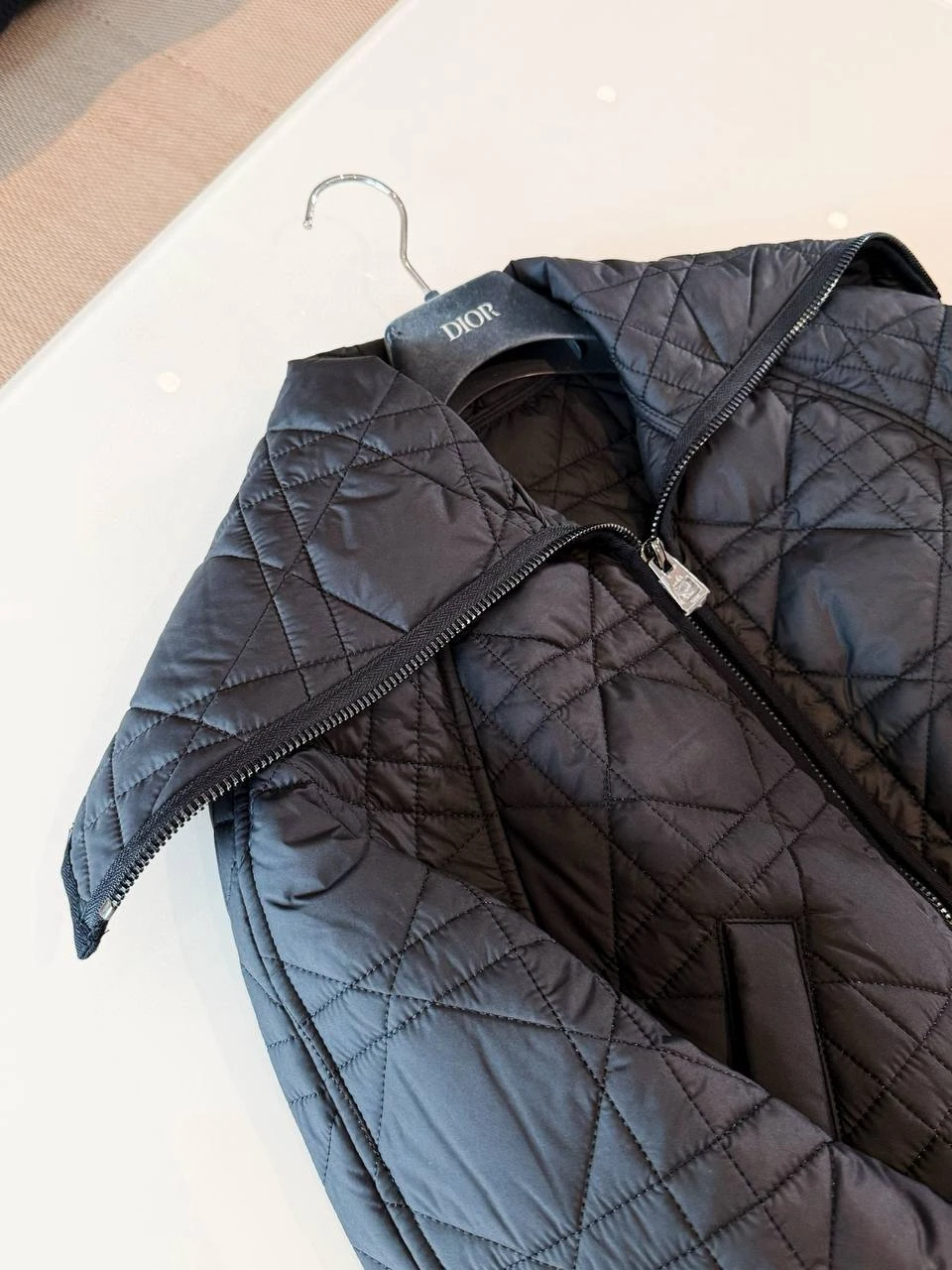 CHRISTIAN DIOR Женская ветровка CHRISTIAN DIOR Женская ветровка