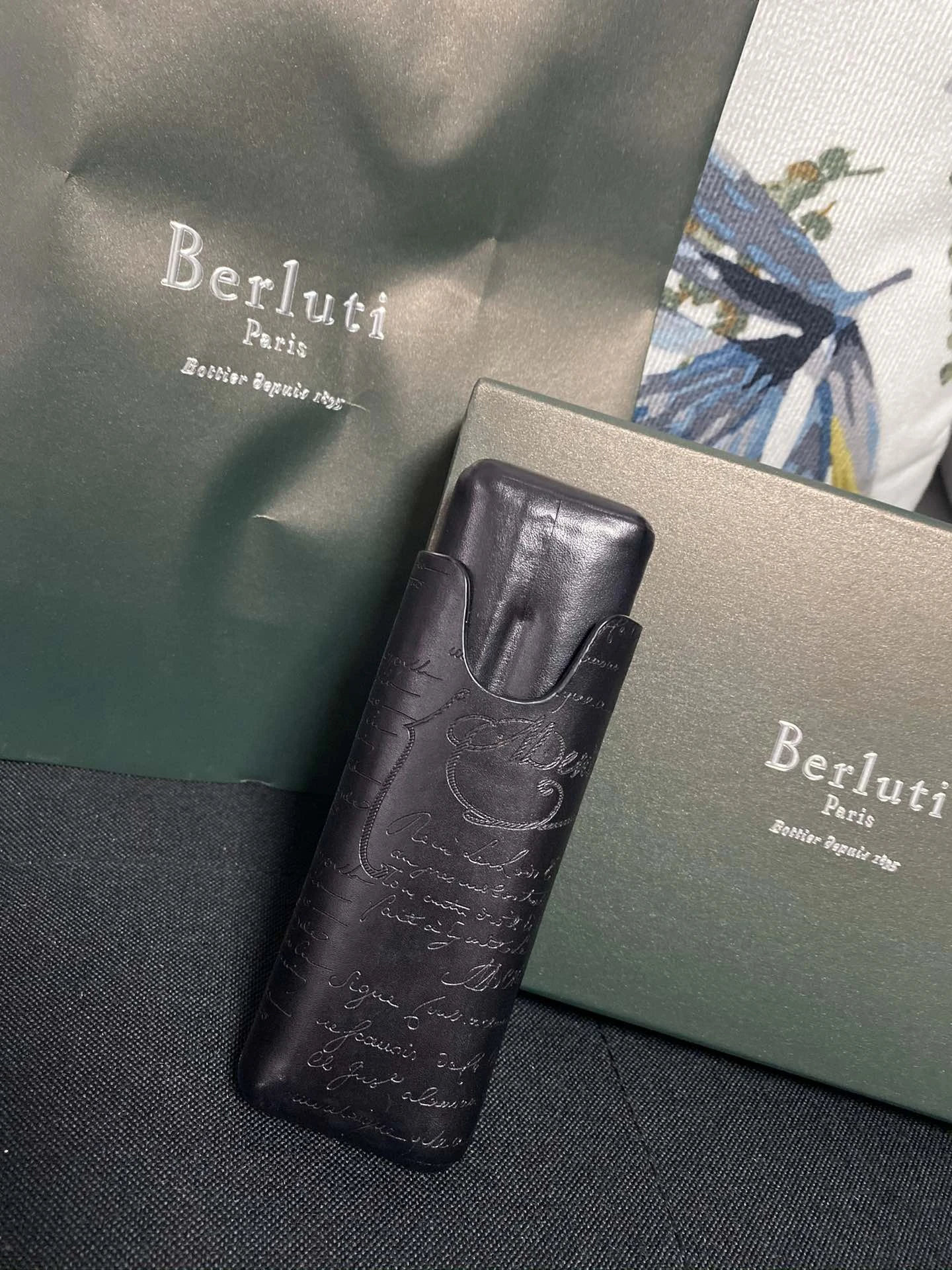 BERLUTI Кожаный футляр для сигар